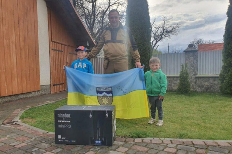 dvoie-brativ-Vladyslav-ta-Oleksandr[1]