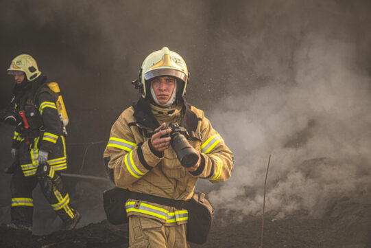 “Des héros sans armes” Un photographe du MSU* parle du travail des sauveteurs pendant cette guerre totale