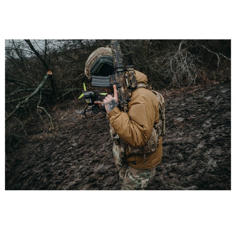 Військовий батальйону «Айдар» під час навчань. Фото: Wojciech Grzedzinski для The Washington Post