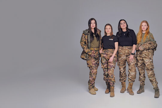 Comment fonctionne le mouvement des femmes vétérans en Ukraine