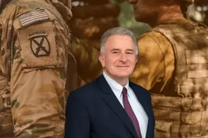 Ніколя Тензер про винятковість України та чому її не розуміє світ / Nicolas Tenzer: “I tell my Ukrainian friends: do not trust anyone”