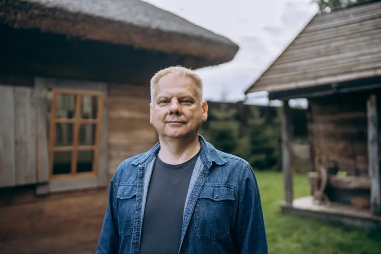 Володимир Дзьобак, ініціатор створення етнопарку «Ладомирія» й голова «Центру дослідження та відродження Волині». Фото: Софія Соляр.